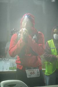 BIB: 160
                            <button type="button" onclick="openModal(22295127)" class="btn btn-primary btn-sm float-right btn-popup" data-toggle="modal" data-target=".modal-high-quality">
                        <i class="fas fa-shopping-cart"></i> Add to Cart
                    </button>
                                            <button type="button" onclick="isThisMe(22295127, true)" class="btn btn-success btn-sm float-right btn-popup btn-isme hidden" data-toggle="tooltip" data-placement="bottom" title="นี่คือรูปของคุณใช่ไหม คลิกที่นี่เพื่อเอาเข้าอัลบั้ม">
                        <i class="fas fa-plus"></i> Add to album
                    </button>
                    <button type="button" onclick="isThisMe(22295127, false)" class="btn btn-warning btn-sm float-right btn-popup btn-isnotme hidden">
                        <i class="fas fa-ban"></i> Remove from album
                    </button>